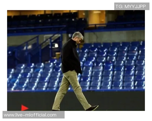 英国首相要求阿布将切尔西出售款项转入基金会以解决三年争议