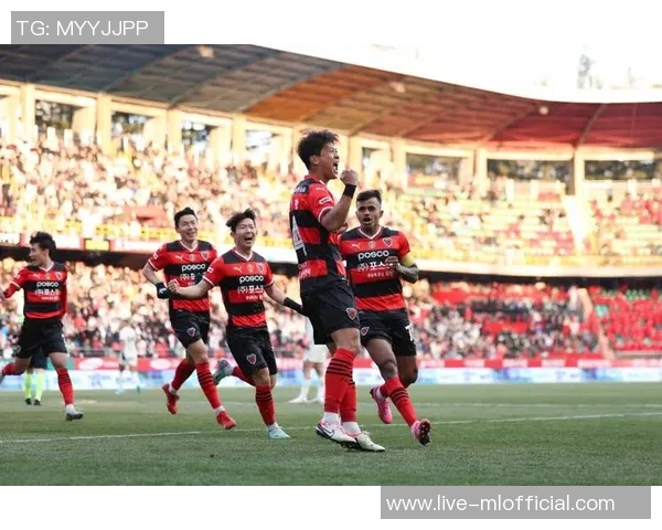 亚冠东亚区八强揭晓大阪钢巴浦项制铁晋级泰超两队表现出色