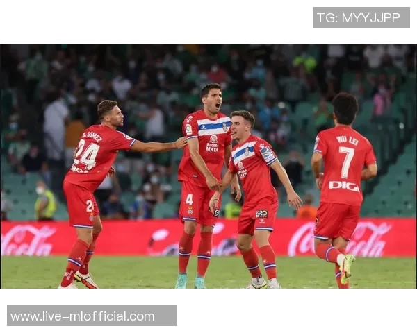 凯尔登赞文班关键时刻表现决定比赛胜负展现出色球技 凯尔登赞文班关键时刻表现决定比赛胜负展现出色球技