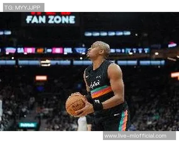 凯尔登回忆返程飞机客舱失压经历现场情况令人感到恐慌 凯尔登回忆返程飞机客舱失压经历现场情况令人感到恐慌